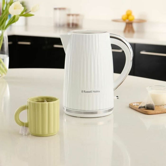Bouilloire Russell Hobbs blanc