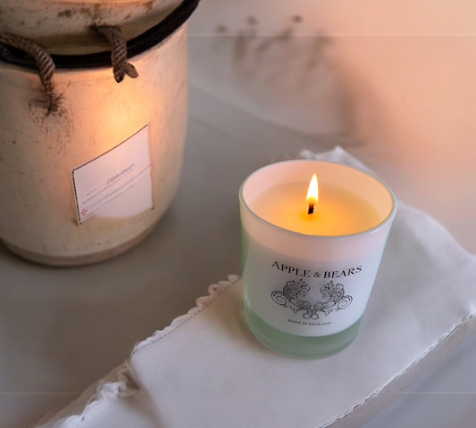 Sandalwood & Pepper - Soy Wax Candle - 220g-2